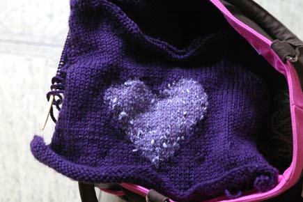 heart_knittedtop_435.jpg
